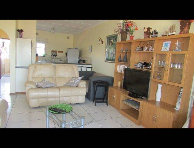 2 BEDROOM APARTMENT FOR SALE IN ST MICHAELS ON SEA